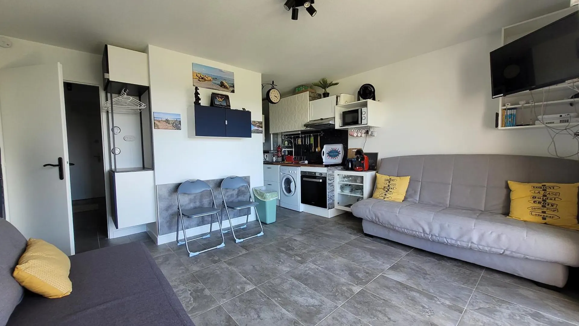 Update Location Lanester Guest house