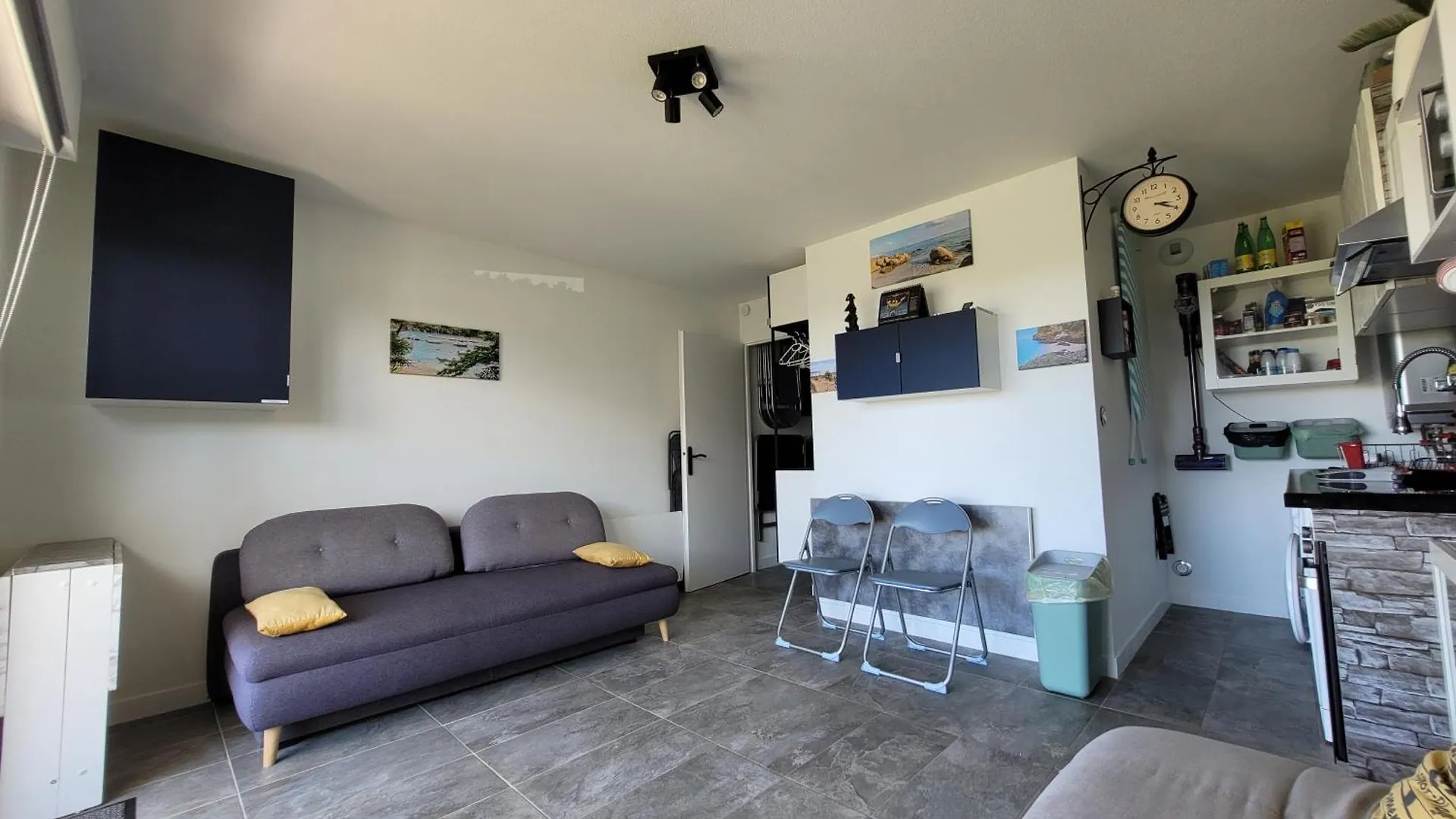 Guest house Update Location Lanester