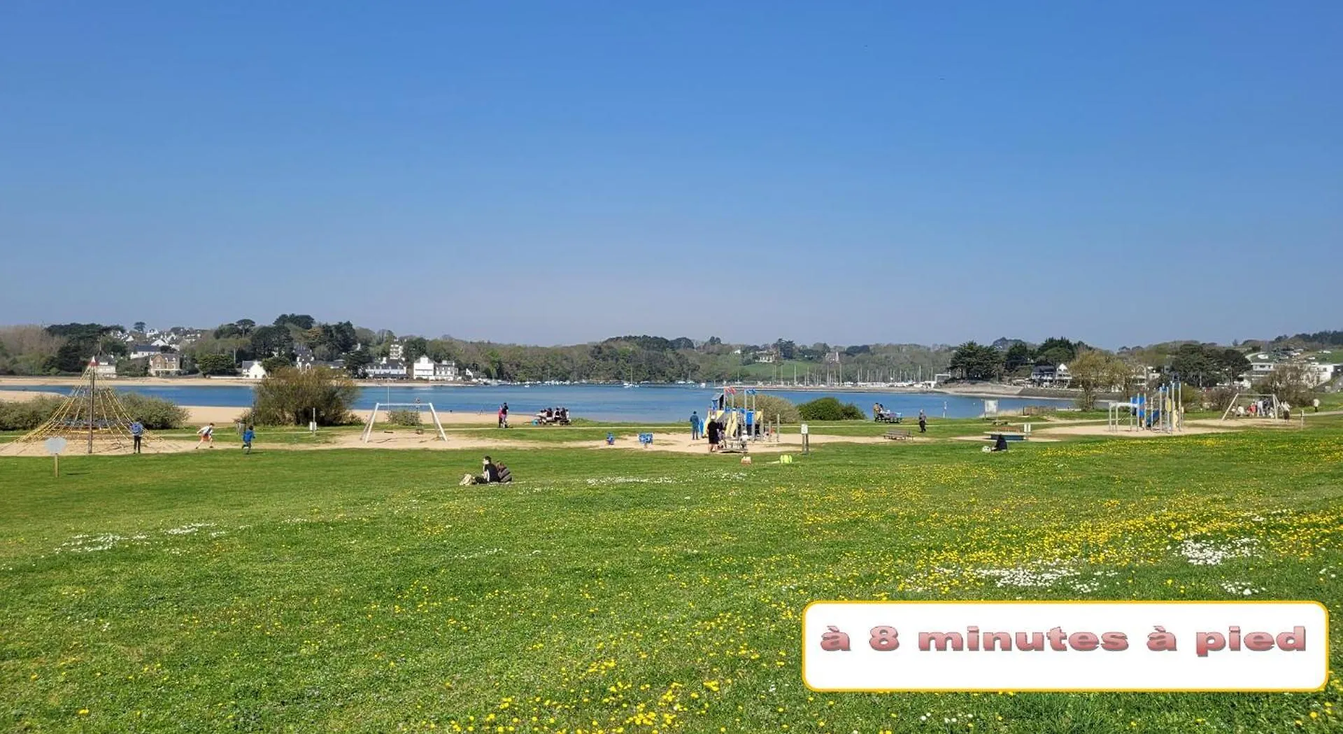 Update Location Lanester France